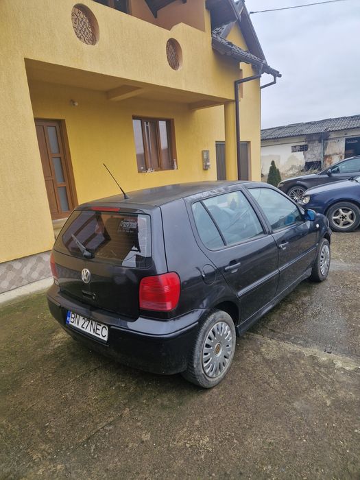 Vând polo 6n2 an 2001