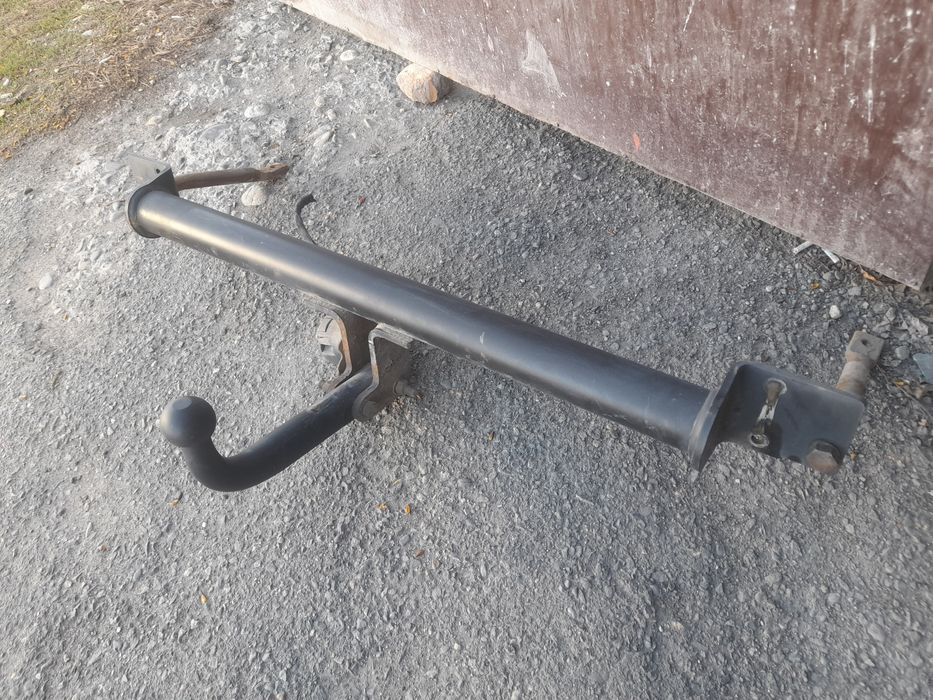 Продам фаркоп от Мазда Кронос