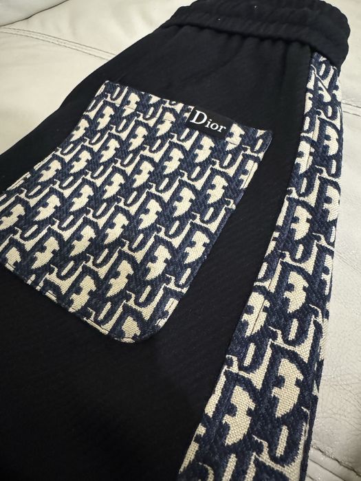 Pantaloni dior  marimea M