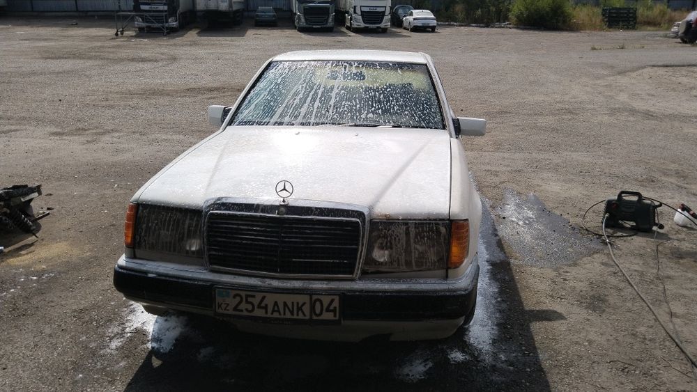 Продам Мерседес w124