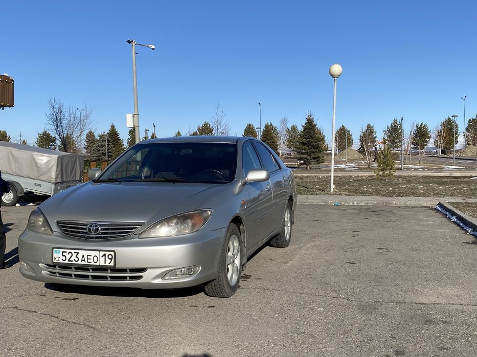 Тайота камри 30 2003г