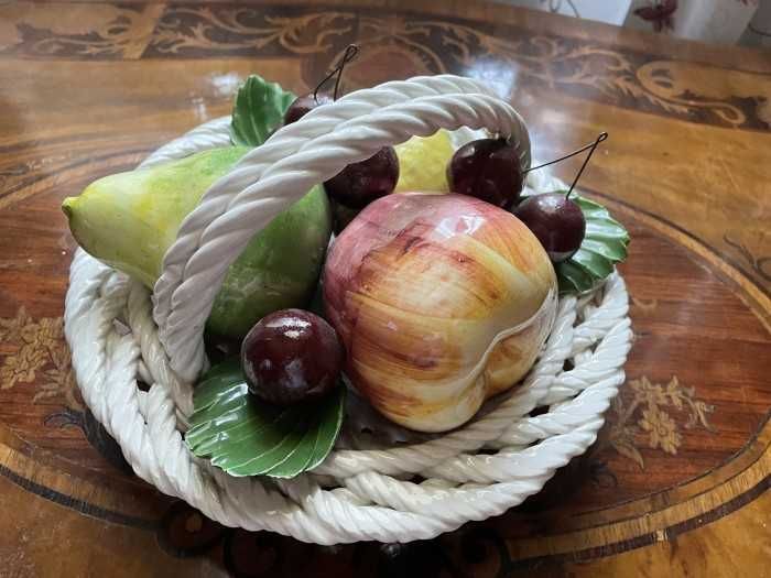 Rafinat cos-centru masa-majolica fina-Franta