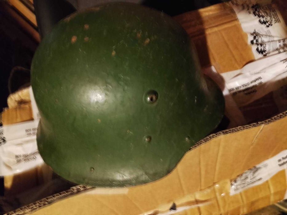 Стара Военна Желязна каска от втората световна война