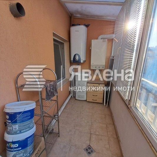 Продава се Тристаен апартамент в Варна, Гръцка махала - 120 кв.м за 2913 €/кв.м - Снимка #10