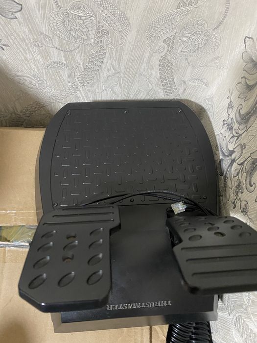 Продам игровой руль