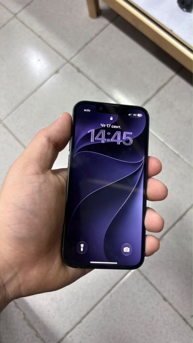 айфон 13 mini.