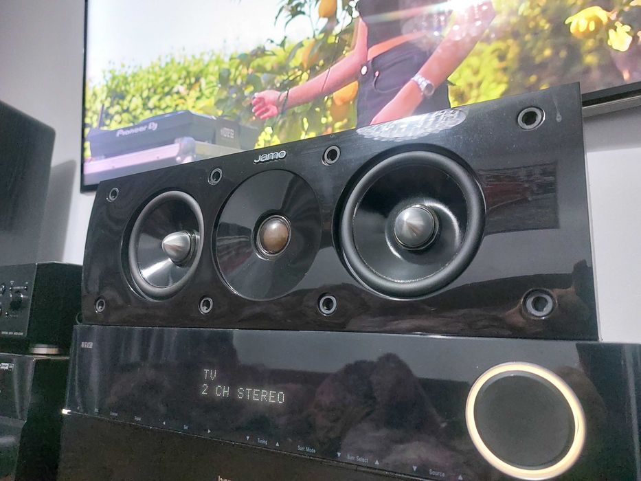 Centru Jamo S 60 CEN
