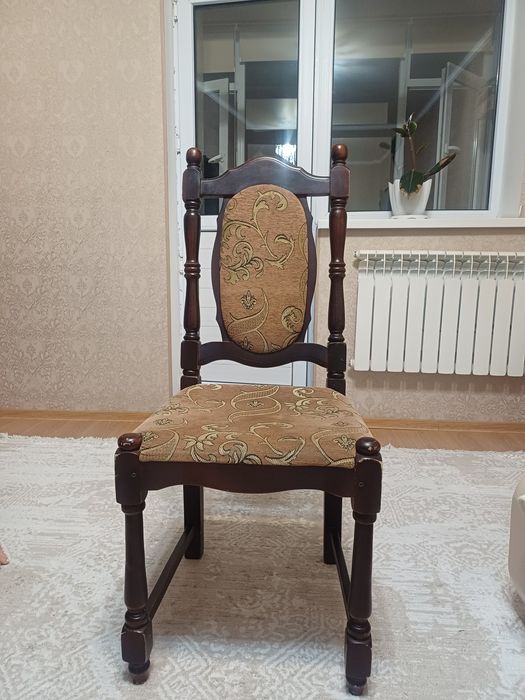 Продам стулья в хорошем состоянии