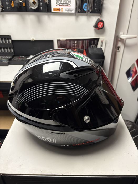 Продавам Agv gt veloce