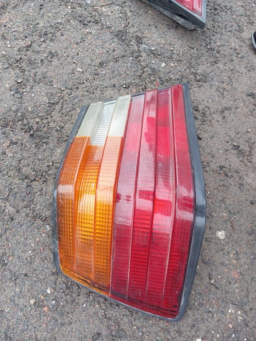 Продам задние плафоны