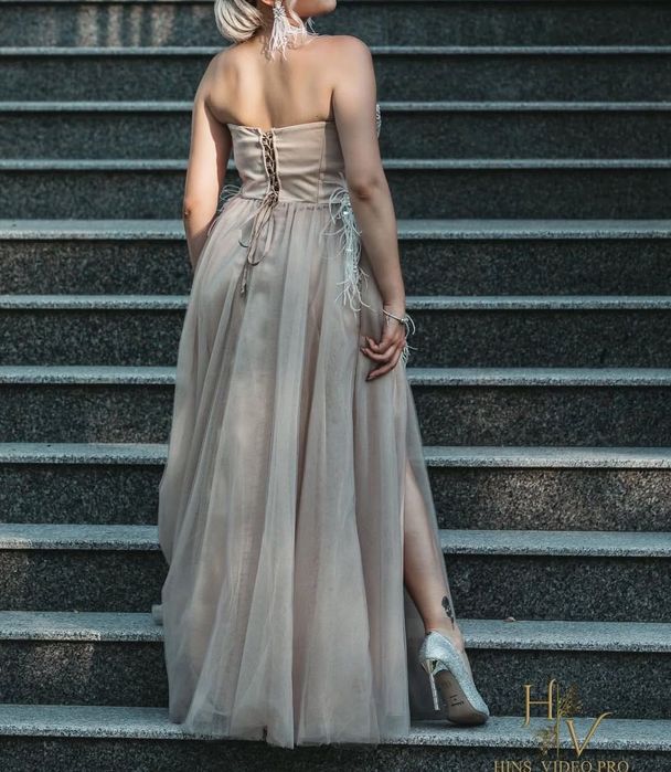 Дизайнерска бална рокля