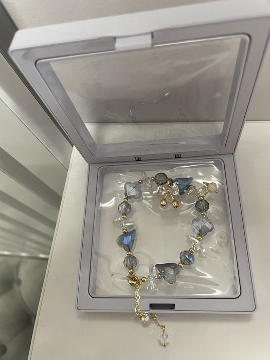 Гривни естествен камък