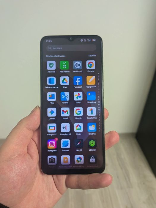 Oppo A38 (128GB) - Stare Foarte Bună + Încărcător + 2 Huse GRATIS