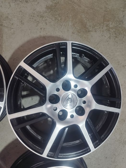 Jante alutec 5x114.3 r15 Toyota  Suzuki Mitsubishi Honda