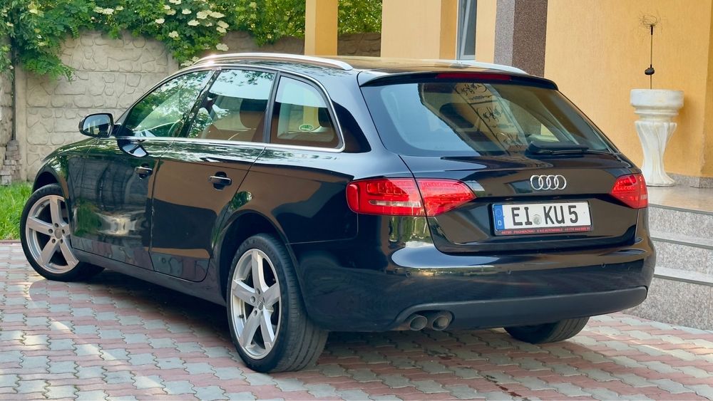 Audi a4 b8 2.0 diesel 2011