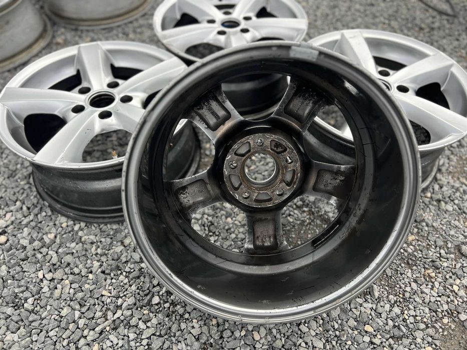 Джанти Dezent 5/112 Audi,VW,Seat

Употребявани, Шумен