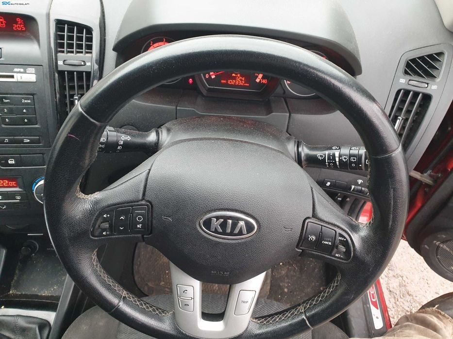Volan Piele 3 Spite cu Comenzi Fara Airbag Kia Ceed FL Facelift 2010 - 2013 [K1344]