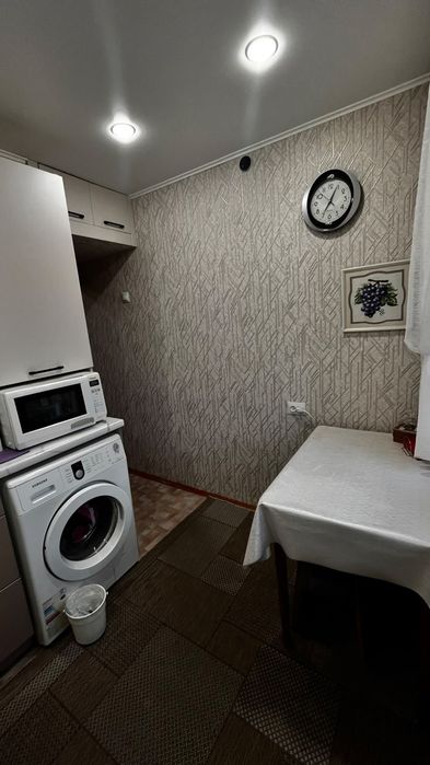 Продам 1 - ю квартиру