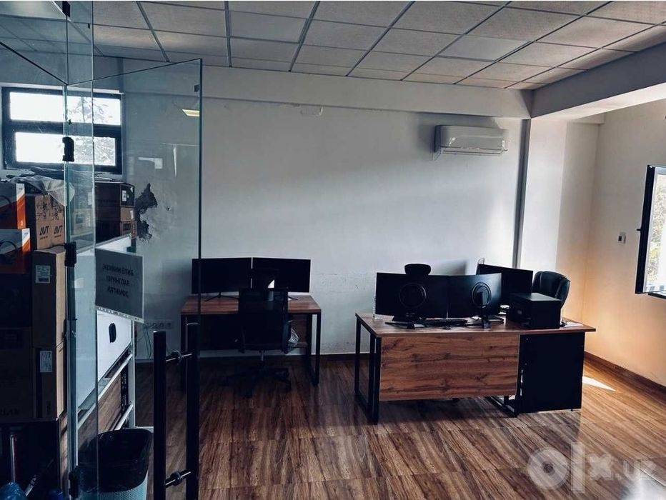 Паркентский сдаётся офис 4х комнатный 150м2