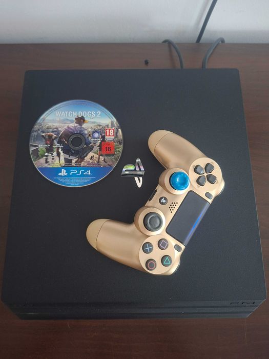 PS4 Pro 1TB + 1 Controller + 5 Jocuri Stare Perfectă