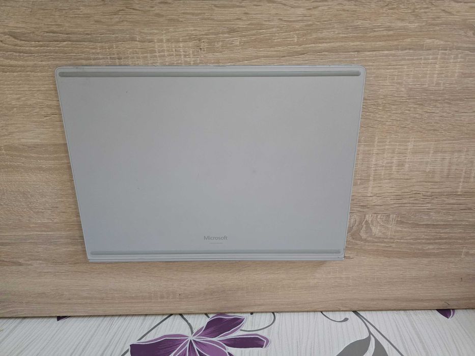 Microsoft Book 2 1832 13.5-inch