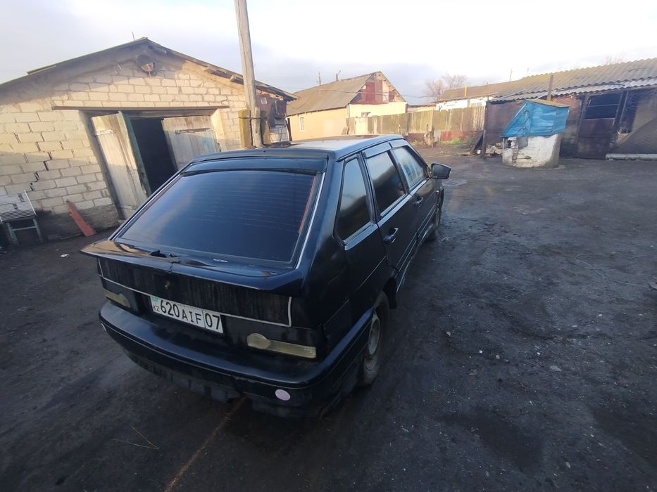 Авто на ходу, стоит своих денег.