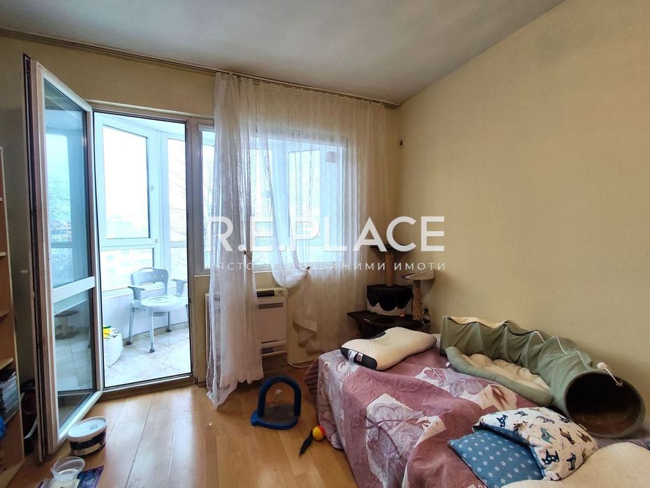 Продава се Тристаен апартамент в Варна, Цветен квартал - 113 кв.м за 1354 €/кв.м - Снимка #7