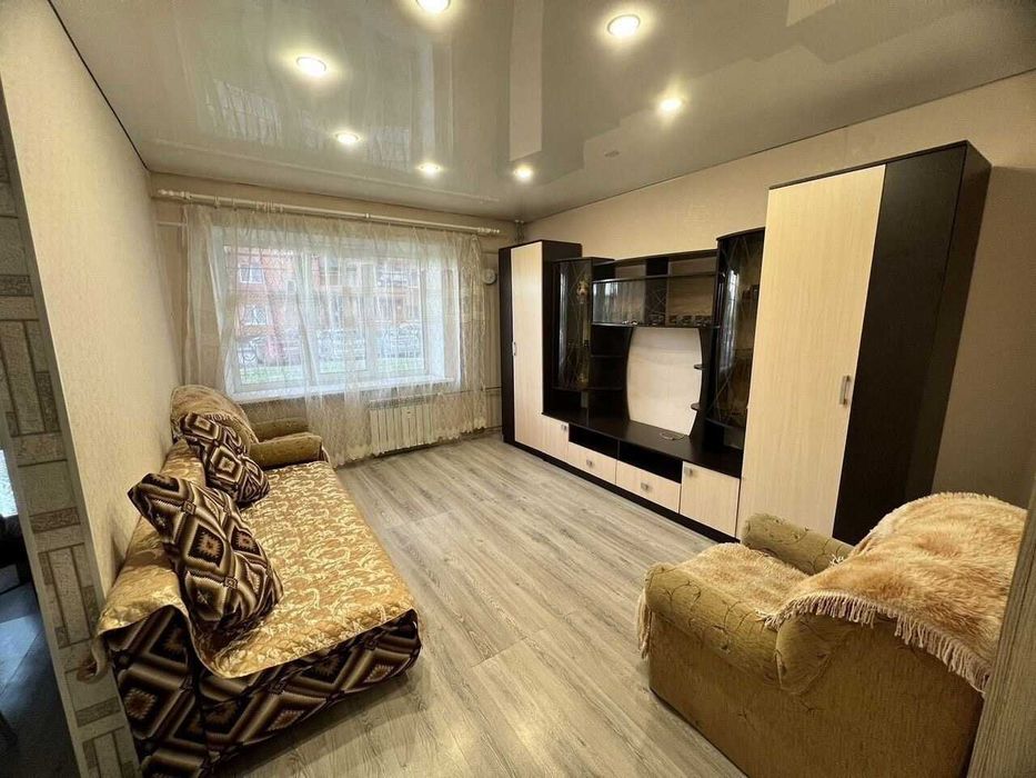 Cдаю по Виноградова квартирy 1 koмнатная