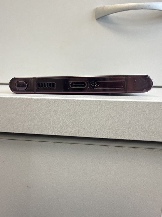 Samsung s22 ultra burgundy