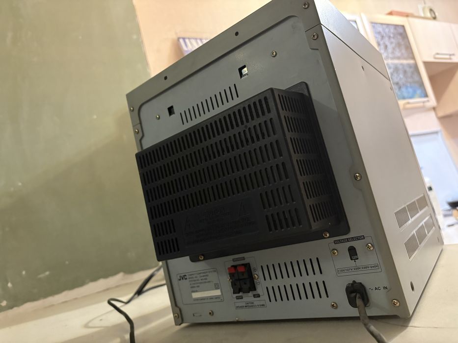 Музыкальный центр JVC