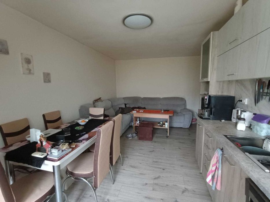 Продава се Двустаен апартамент в Шумен, Тракия - 64 кв.м за 916 €/кв.м - Снимка #7