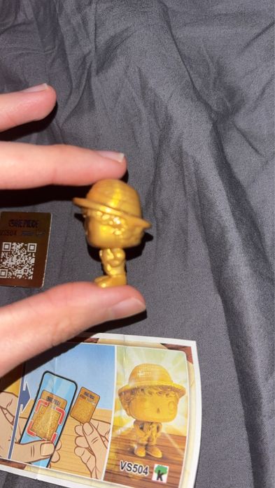 Figurina ultra-rară Golden Monkey D. Luffy