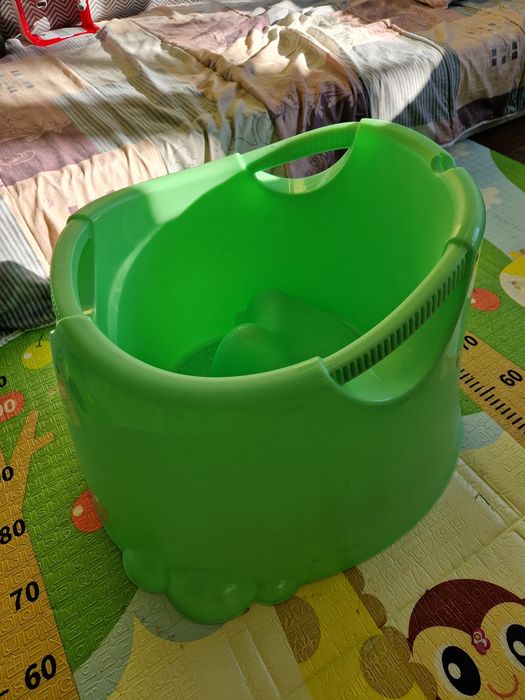 Мини басеин за къпане