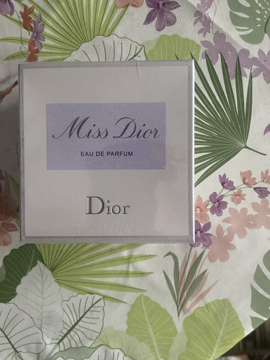 Miss Dior EAU DE PARFUM
