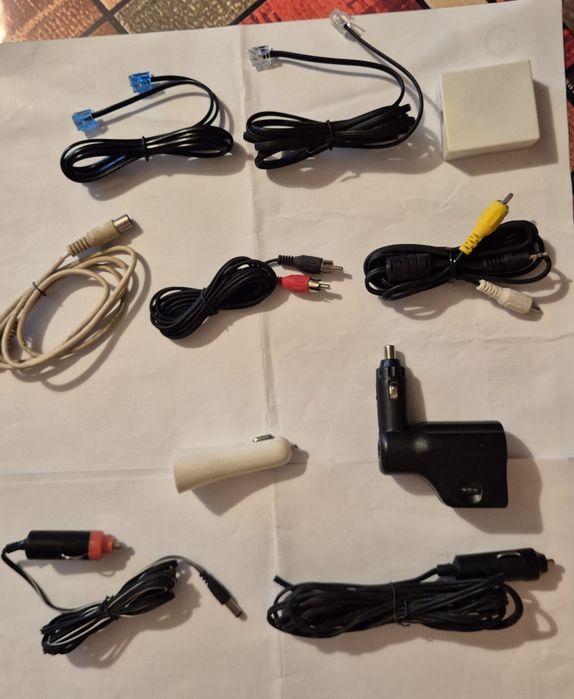 Lot cabluri telefon+audio-video 2×rca