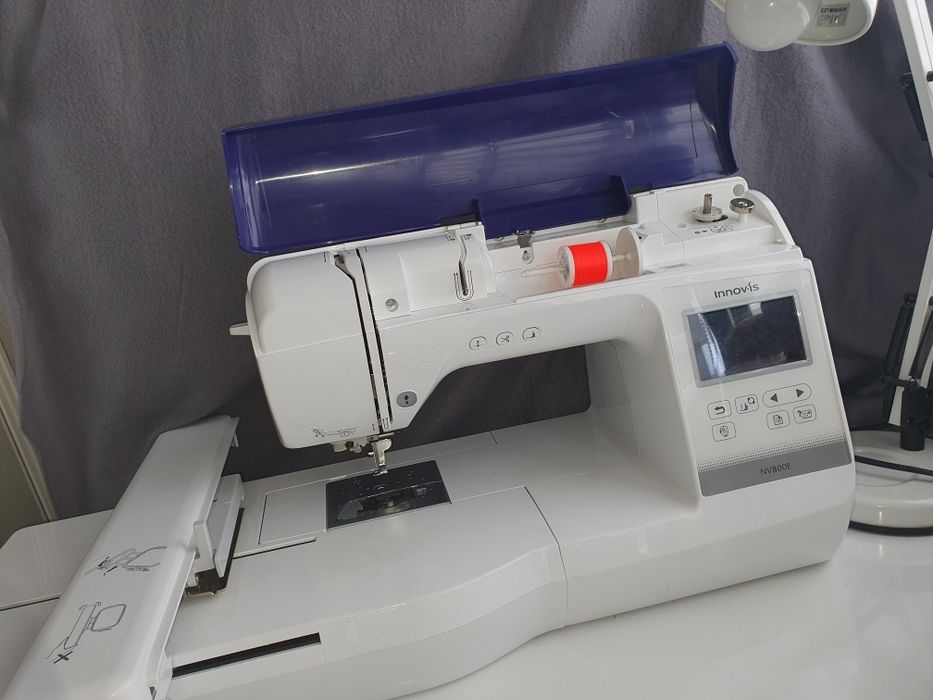 Masina de brodat Innov-is NV800E