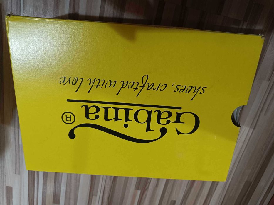 Елегантни дамски обувки Габина 39 номер