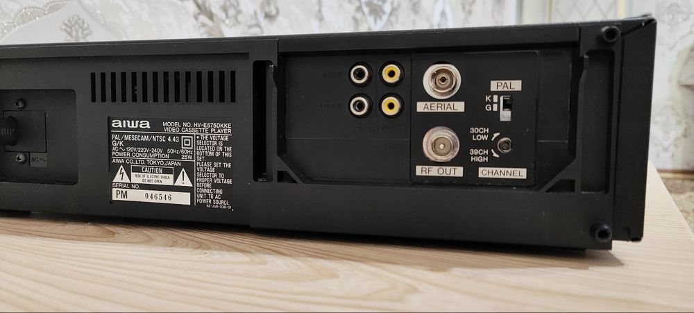 видеомагнитафон Aiwa