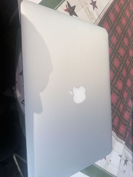 Vand MacBook Air i5