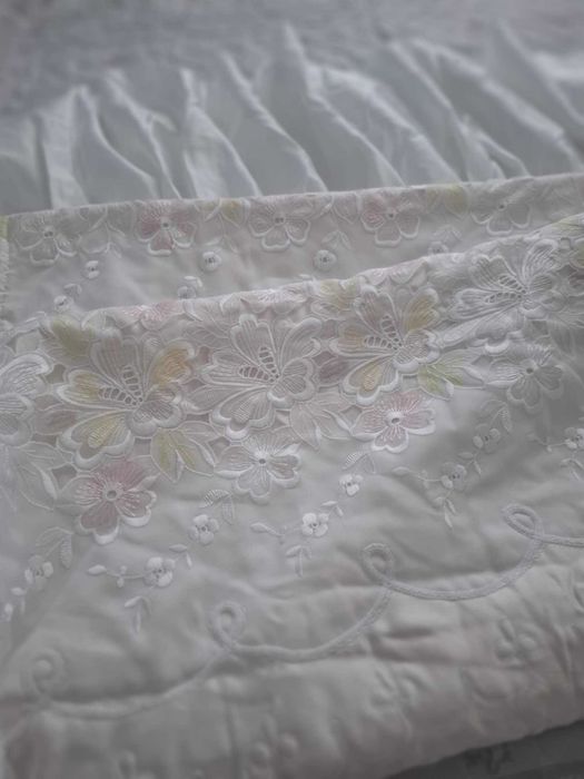 Кувертюра/Шалте за спалня с къдрици 3 части