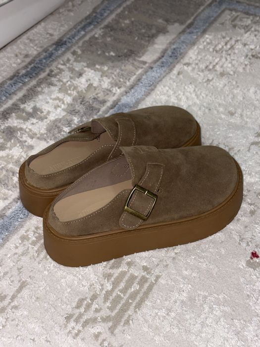 Продам обувь новая