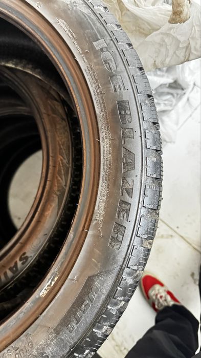 Шины 255/45/20 Sailun ice Blazer wst3