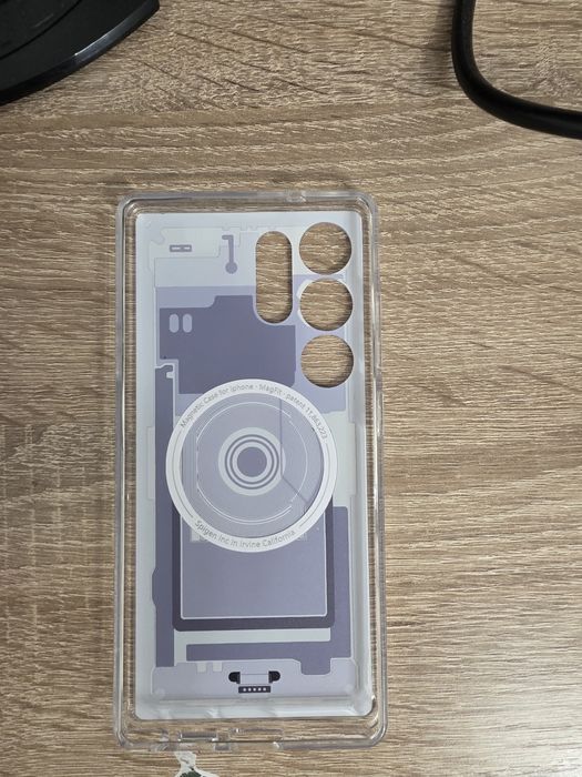 Husa Nouă Spigen Galaxy Zero One