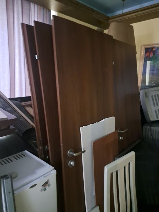 Врати за баня мдф от хотел с каси и без каси,страхотни комплекти брави