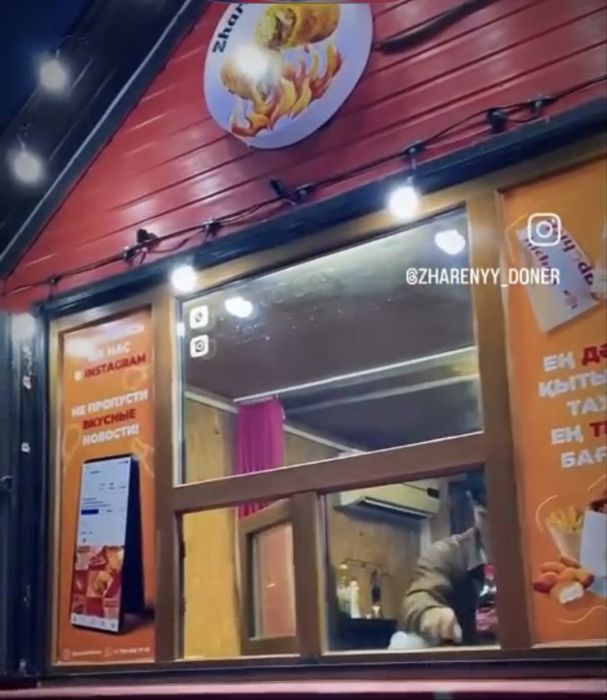 Сдам в аренду киоск для фаст фуда