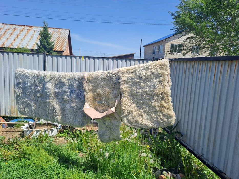 Продам зимний чехол для машины