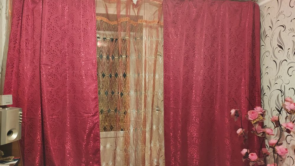Продаются шторы с тюлью