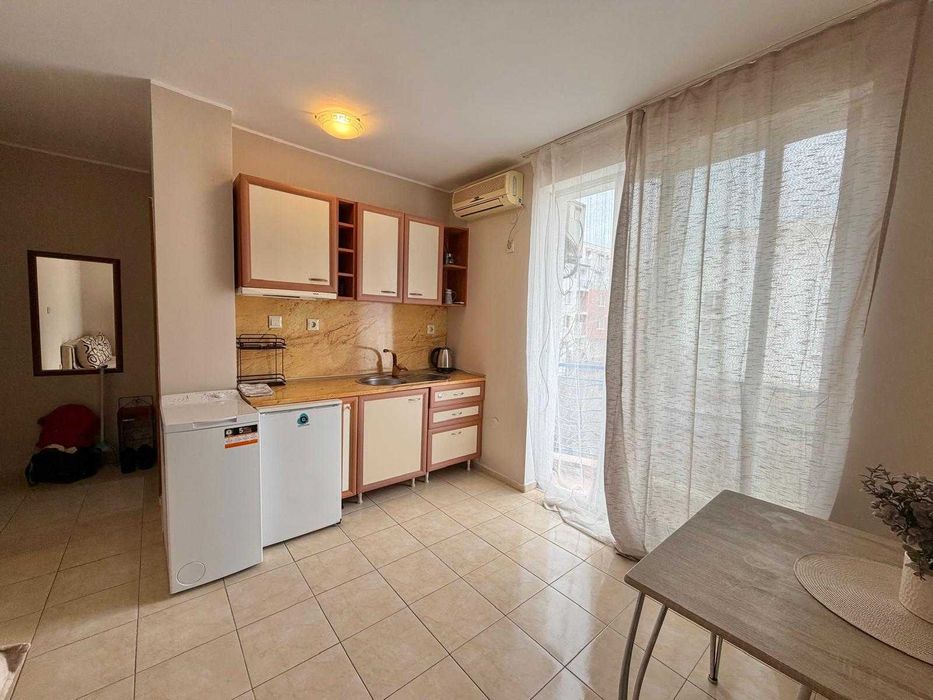 Двустаен в Слънчев Бряг с акт 16