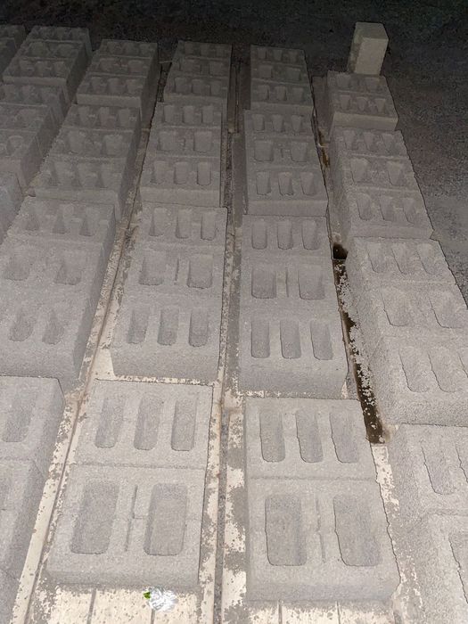 Шлакаблок дипломат