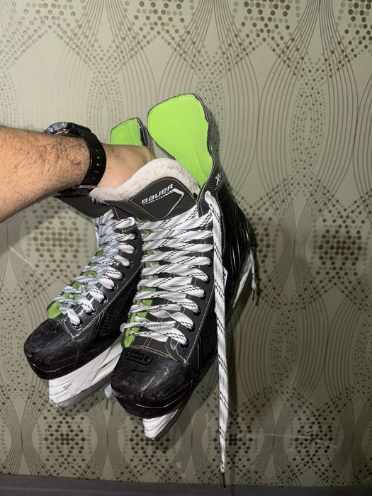 Коньки Bauer XLS